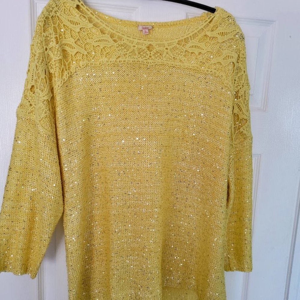 🌺 Reba Sunny Yellow Lace Sweater Large